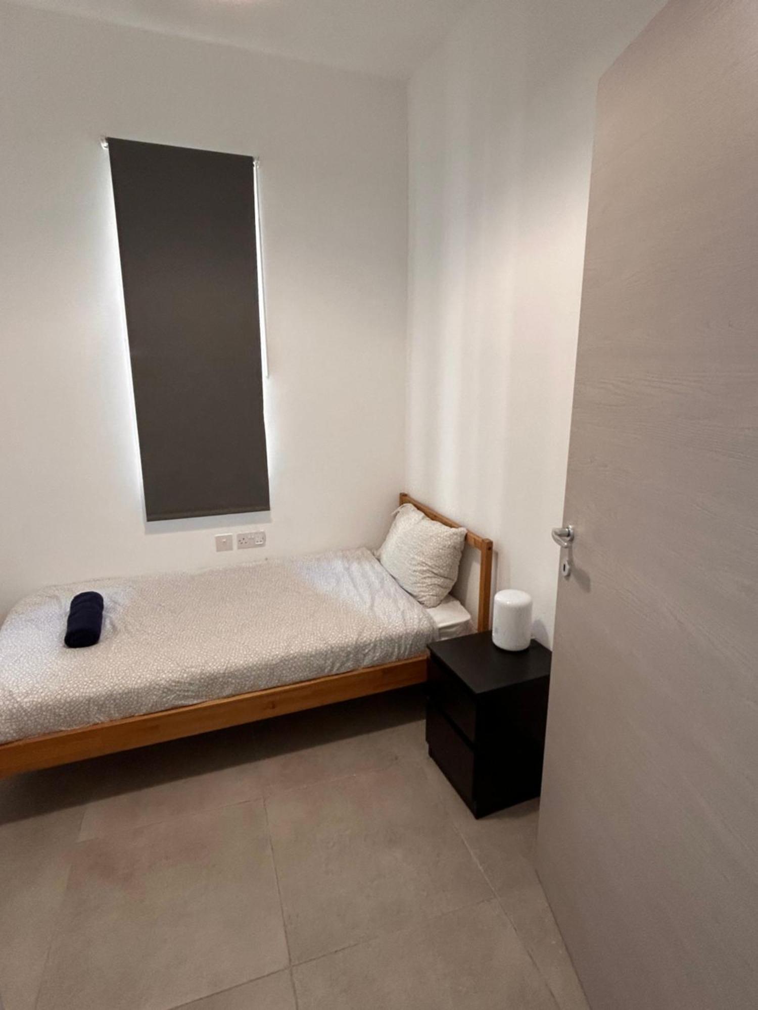 Ferienwohnung Qawra Penthouse 4Person Ac+Wifi St. Paul's Bay Exterior foto